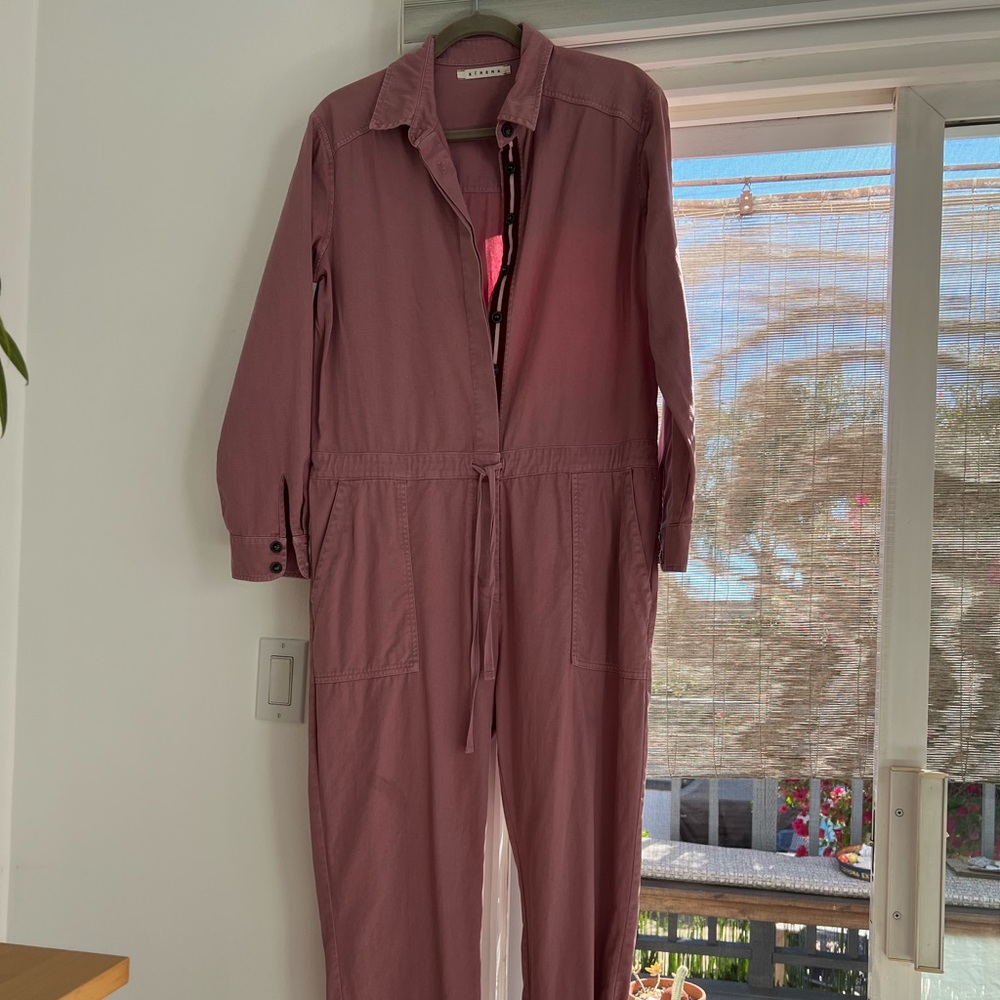 xirena rose long sleeve jumpsuit. size small.